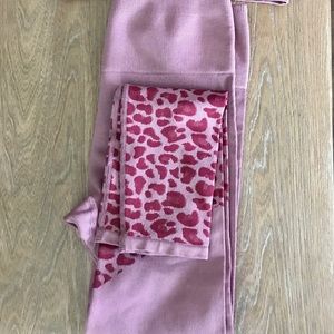 Pale pink fabletics set